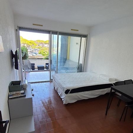 Studio 137 Port Camargue, Piscine, Climatisation, 4 Personnes Le Grau-du-Roi Exterior photo